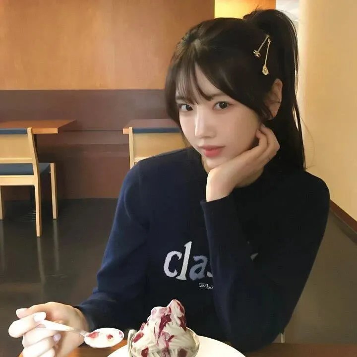 女高音们